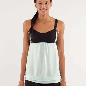 Lululemon back on track tank